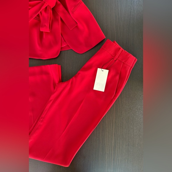 Zara Set - Picture 2 of 14